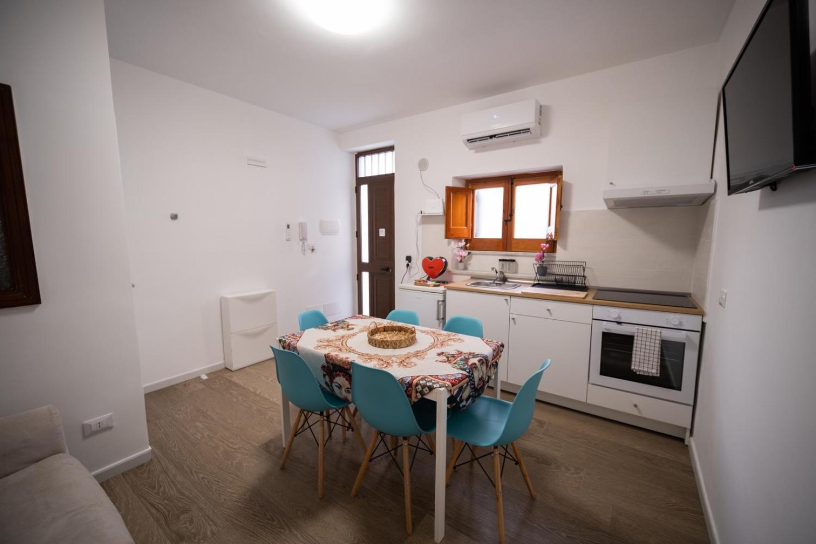Matilde'S Holiday House Terrasini Ngoại thất bức ảnh
